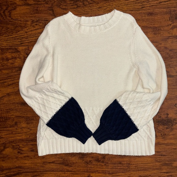 crown & ivy Sweaters - CROWN & IVY Balloon Sleeve Colorblock Woven Knit Cream Sweater Navy Blue Sleeves